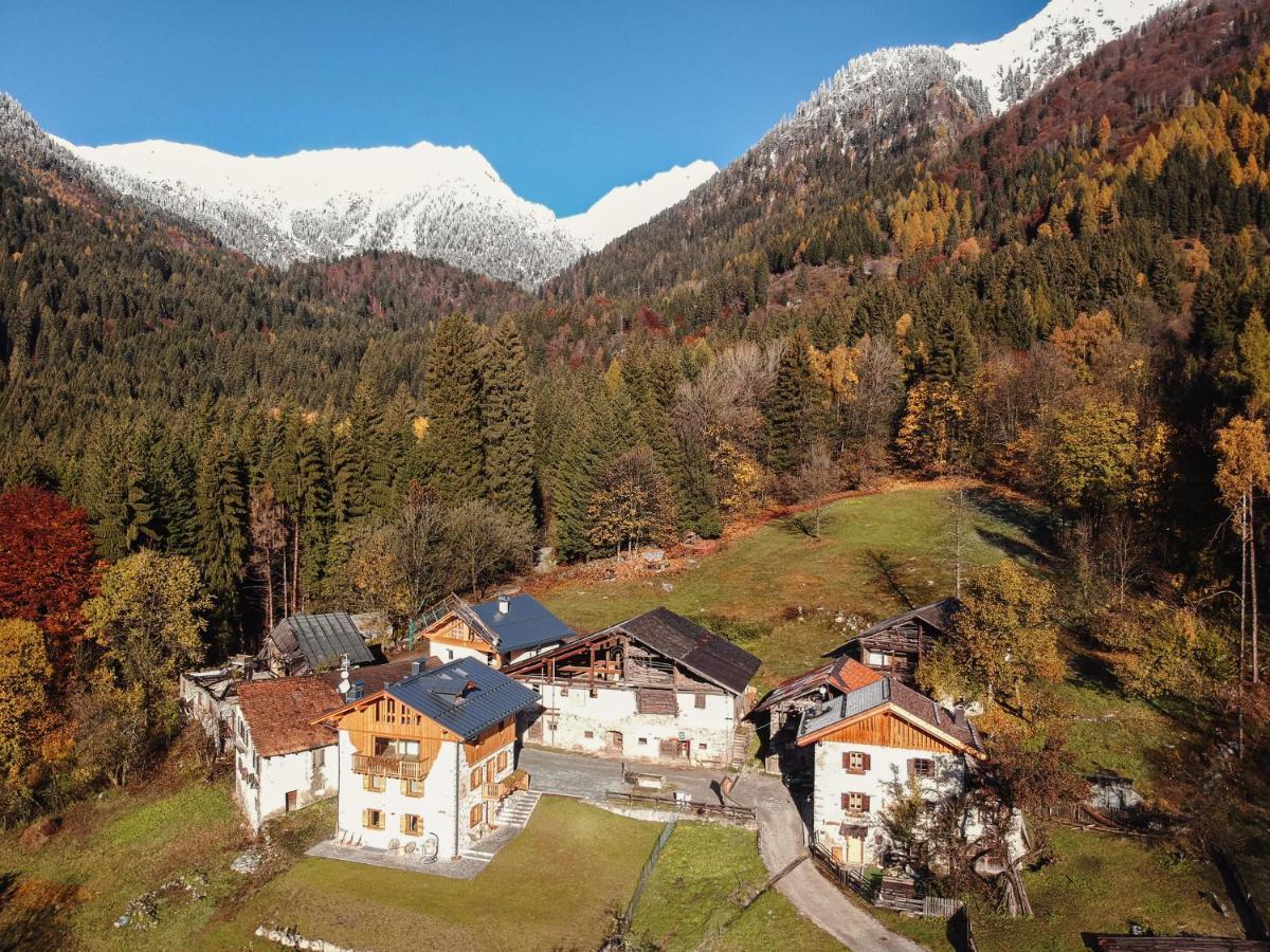 Pimont Alpine Chalet Madonna di Campiglio Exterior foto